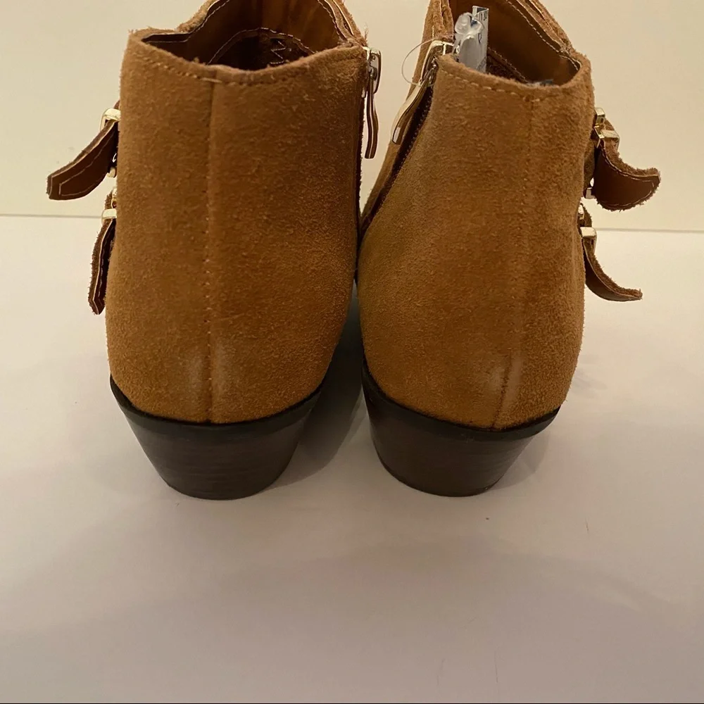 APRI NEW BOOTS ANKLE BOOTIE TAN BROWN SUEDE GALANT SHOES Size 7.5
